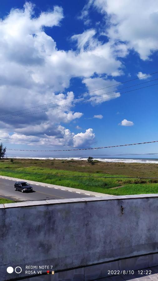 Casa de frente para o mar em Ilha Comprida SP Exterior foto